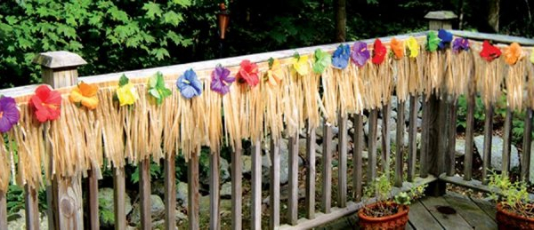 Luau Deck Fringe Decoration Plastic