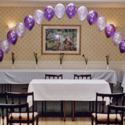 Regular String of Pearls Helium Balloon Arch